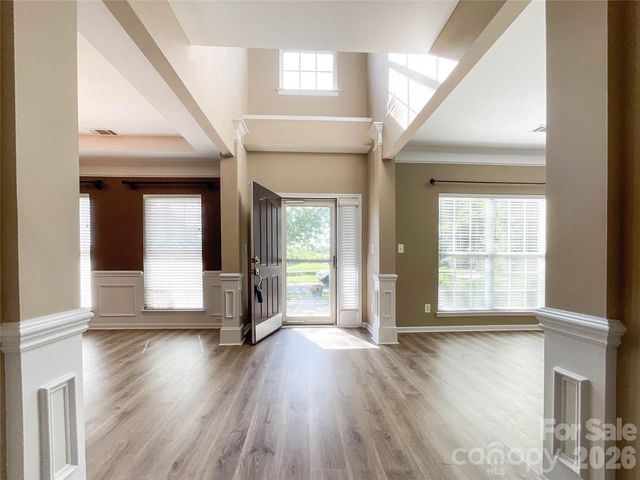 1112 Tranquil Falls Lane, Matthews, NC 28104