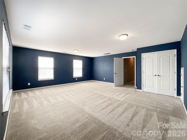 1112 Tranquil Falls Lane, Matthews, NC 28104