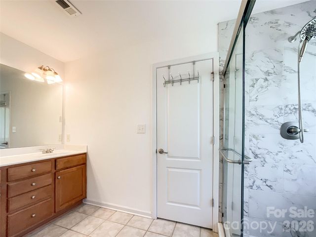 1112 Tranquil Falls Lane, Matthews, NC 28104
