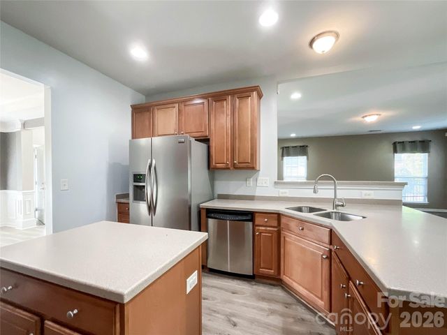 1112 Tranquil Falls Lane, Matthews, NC 28104