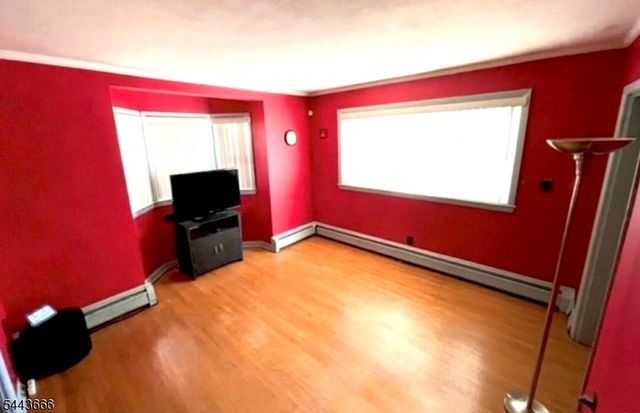 91 Clinton St, Rahway City, NJ 07065