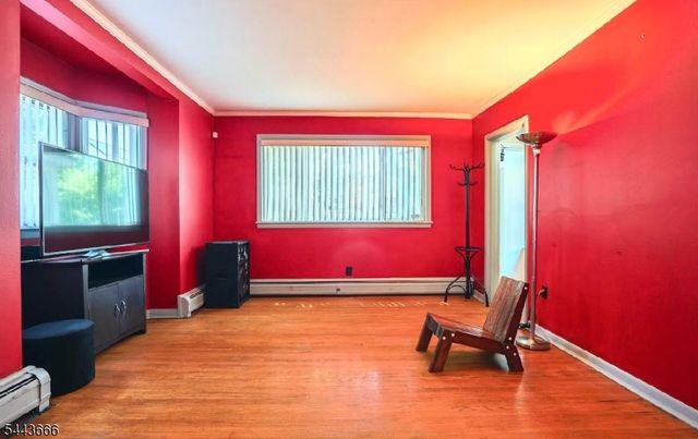 91 Clinton St, Rahway City, NJ 07065