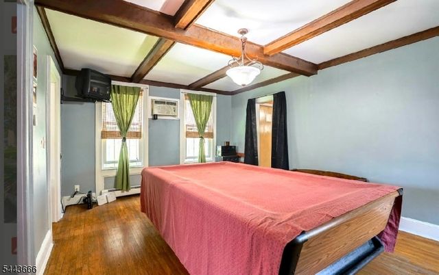 91 Clinton St, Rahway City, NJ 07065