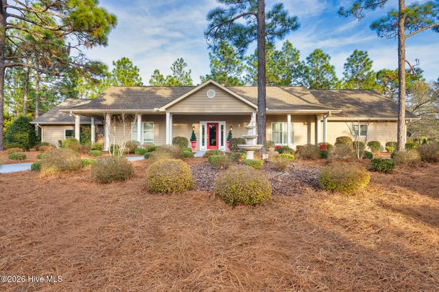 96 Deerwood Lane, Pinehurst, NC 28374