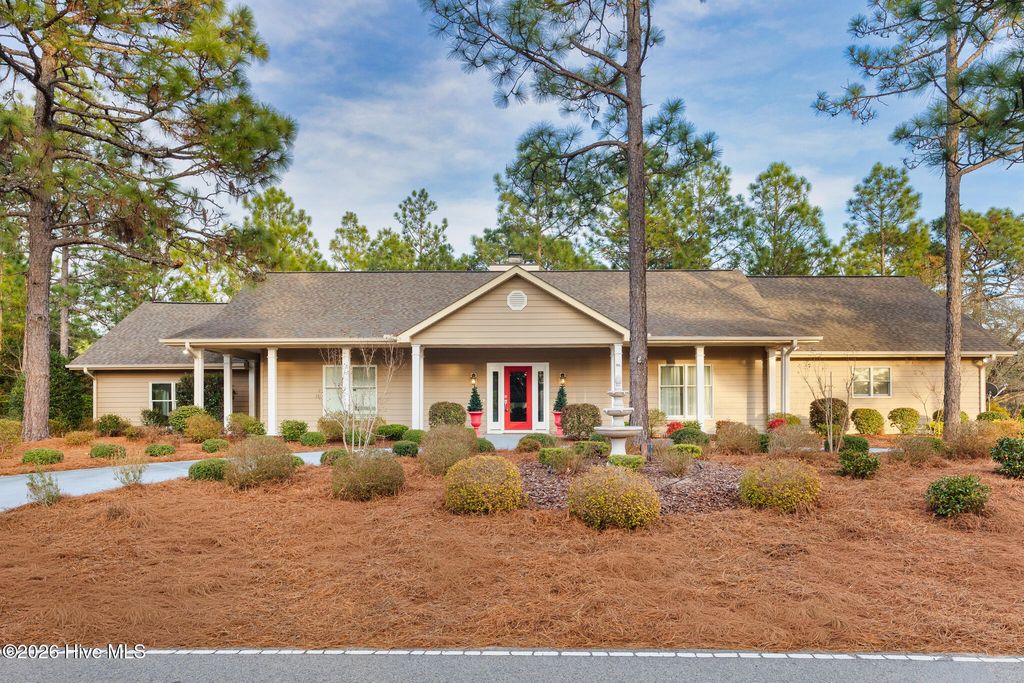 96 Deerwood Lane, Pinehurst, NC 28374