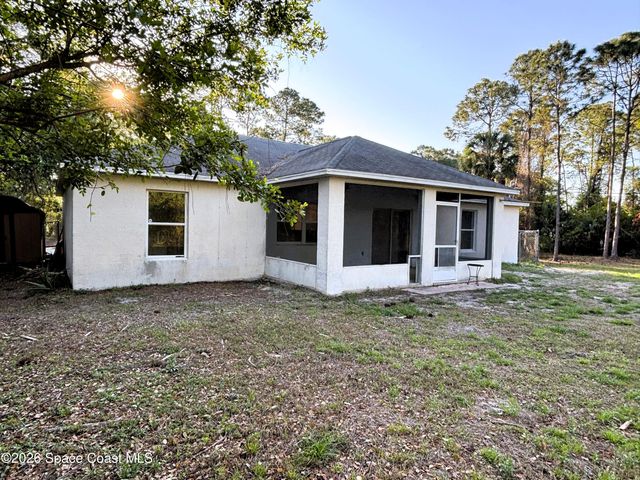 277 Saybrook Road SW, Palm Bay, FL 32908