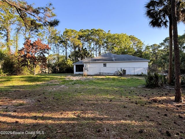 277 Saybrook Road SW, Palm Bay, FL 32908