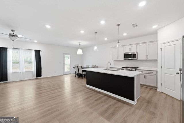 188 Foxhill Drive, Dawsonville, GA 30534