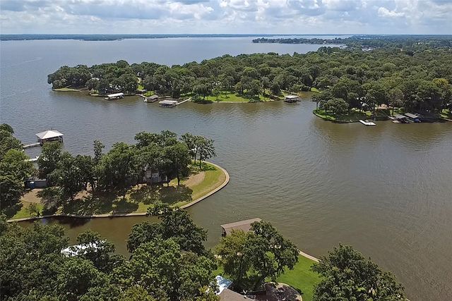 1208 Atoll Court, Tool, TX 75143