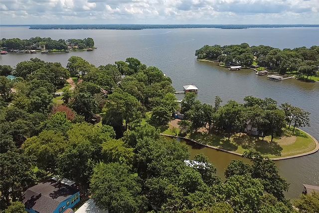 1208 Atoll Court, Tool, TX 75143