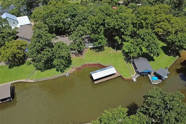 1208 Atoll Court, Tool, TX 75143