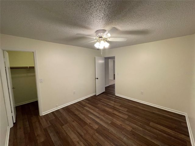 606 SECOND AVENUE, Lady Lake, FL 32159