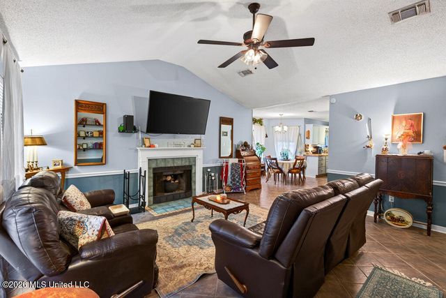 9534 Laa La Way, Diamondhead, MS 39525