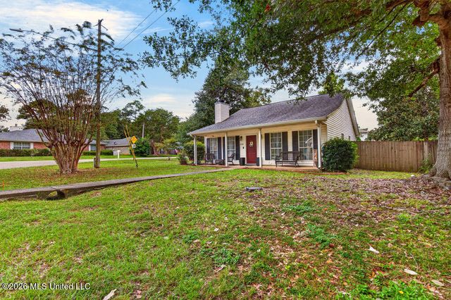 9534 Laa La Way, Diamondhead, MS 39525