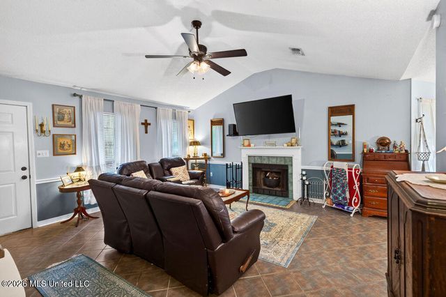 9534 Laa La Way, Diamondhead, MS 39525