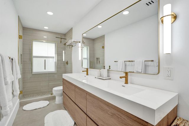 2804 Banyan Boulevard Circle NW, Boca Raton, FL 33431