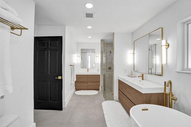 2804 Banyan Boulevard Circle NW, Boca Raton, FL 33431