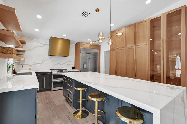 2804 Banyan Boulevard Circle NW, Boca Raton, FL 33431