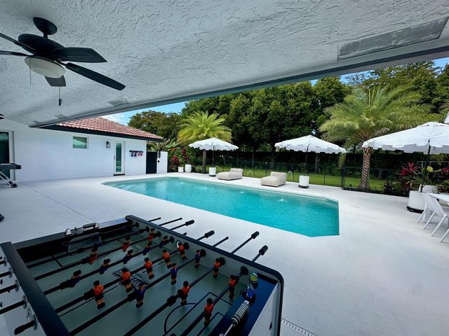 2804 Banyan Boulevard Circle NW, Boca Raton, FL 33431