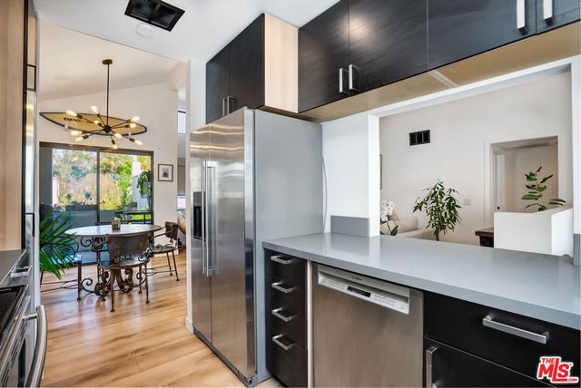 4267 Las Virgenes Road 1, Calabasas, CA 91302