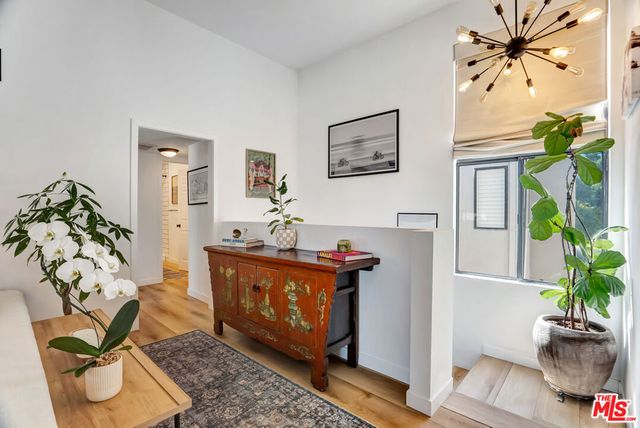 4267 Las Virgenes Road 1, Calabasas, CA 91302