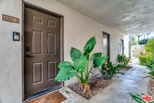 4267 Las Virgenes Road 1, Calabasas, CA 91302