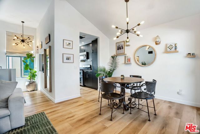 4267 Las Virgenes Road 1, Calabasas, CA 91302