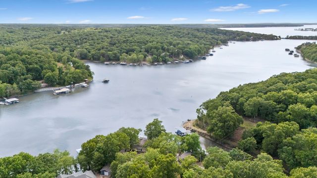 60273 E 322 Road, Grove, OK 74344