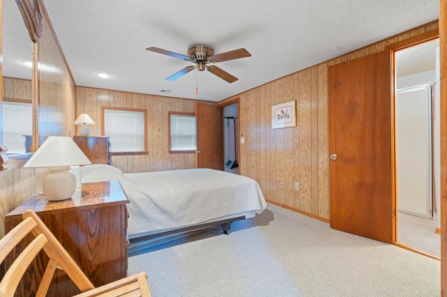 60273 E 322 Road, Grove, OK 74344
