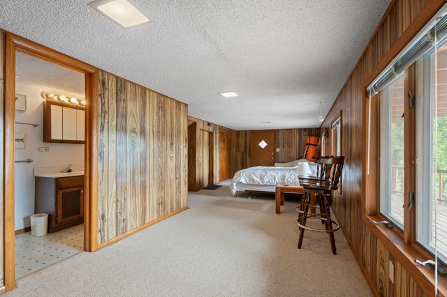 60273 E 322 Road, Grove, OK 74344