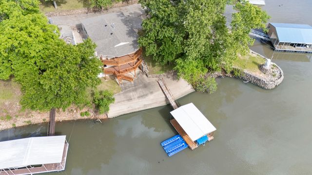 60273 E 322 Road, Grove, OK 74344