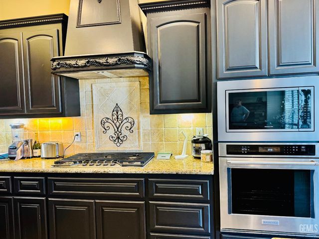 11502 Summit Point Court, Bakersfield, CA 93312