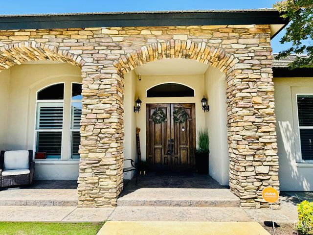 11502 Summit Point Court, Bakersfield, CA 93312