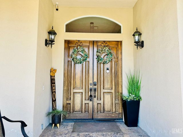 11502 Summit Point Court, Bakersfield, CA 93312