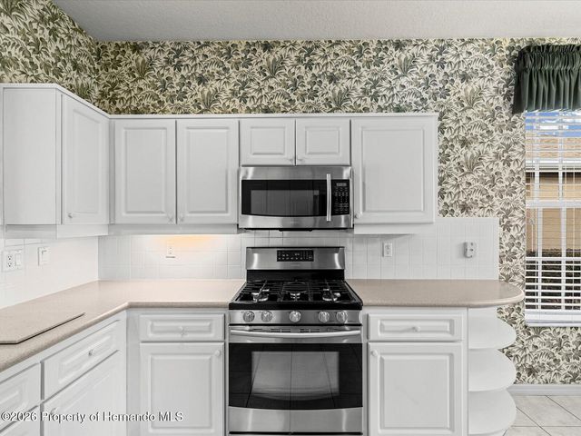 5501 Legend Hills Lane, Spring Hill, FL 34609