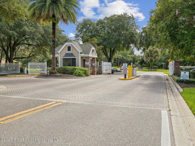 5501 Legend Hills Lane, Spring Hill, FL 34609