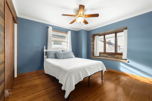 138 N Elmwood Avenue, Wood Dale, IL 60191