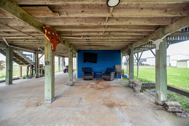 448 Stovall Drive, Palacios, TX 77465