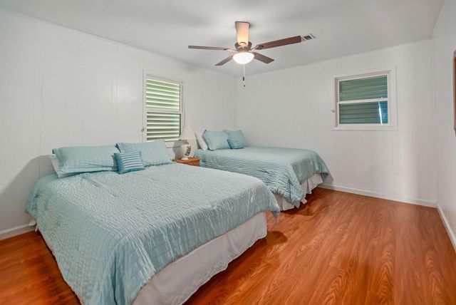 448 Stovall Drive, Palacios, TX 77465