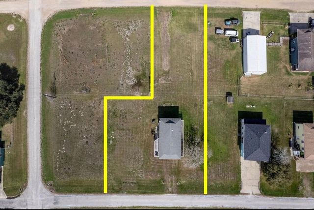 448 Stovall Drive, Palacios, TX 77465