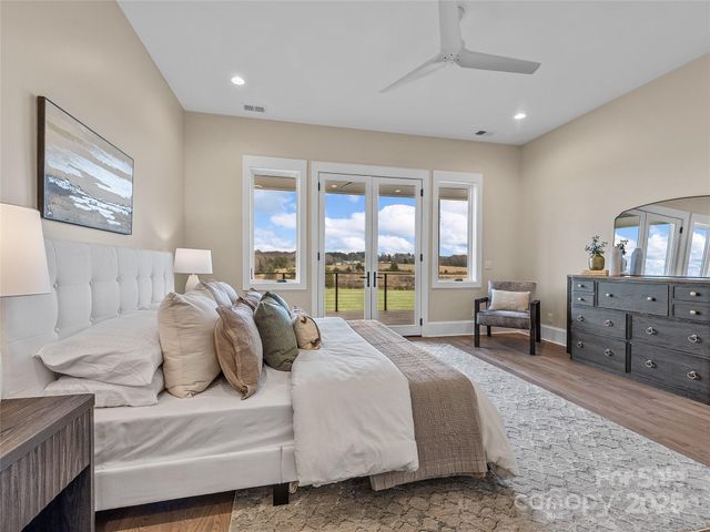 297 Mountain Meadows Lane 7, Tryon, NC 28782