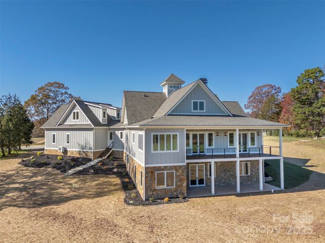 297 Mountain Meadows Lane 7, Tryon, NC 28782