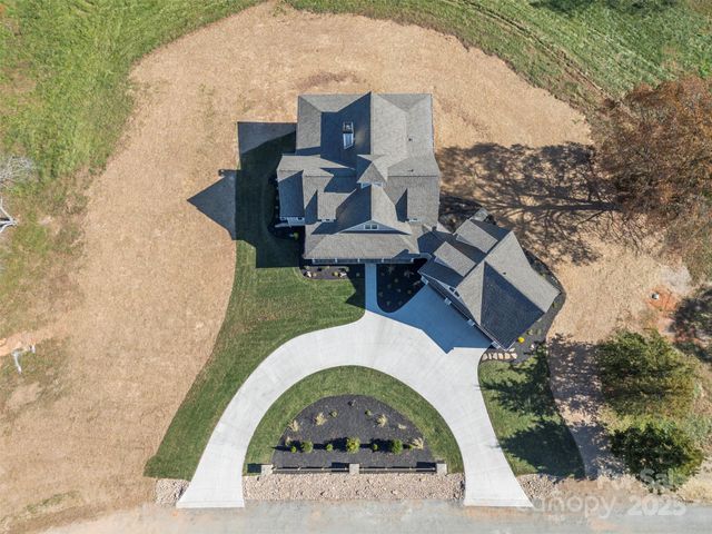 297 Mountain Meadows Lane 7, Tryon, NC 28782