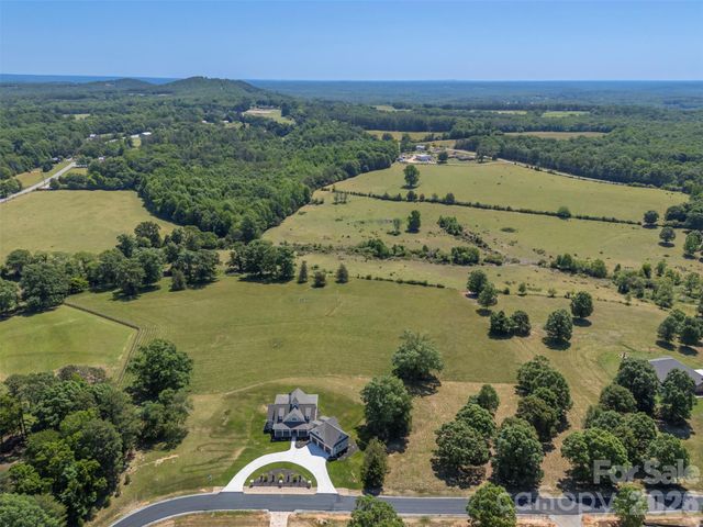 297 Mountain Meadows Lane 7, Tryon, NC 28782