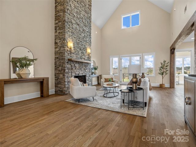 297 Mountain Meadows Lane 7, Tryon, NC 28782