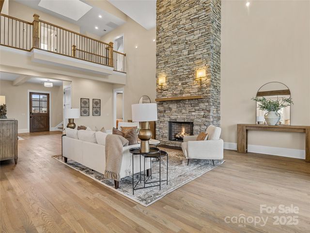 297 Mountain Meadows Lane 7, Tryon, NC 28782