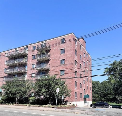 46 Cochituate Road 201, Framingham, MA 01701