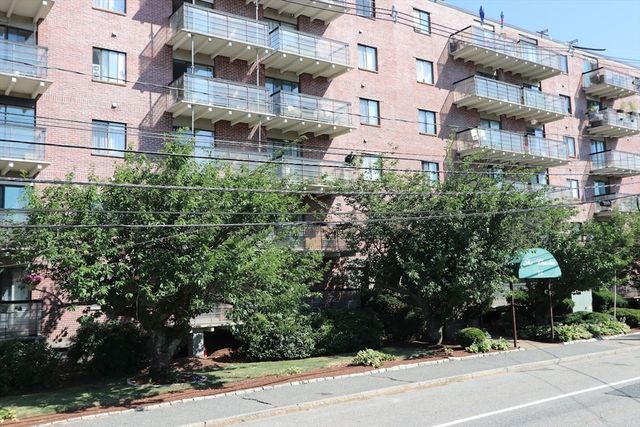 46 Cochituate Road 201, Framingham, MA 01701