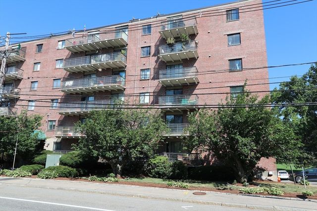 46 Cochituate Road 201, Framingham, MA 01701