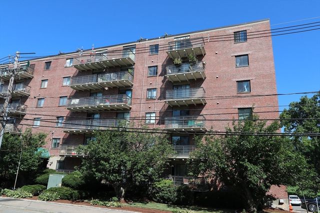 46 Cochituate Road 201, Framingham, MA 01701